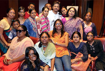Shah Rukh Khan wants acid attack survivors to be their own hero